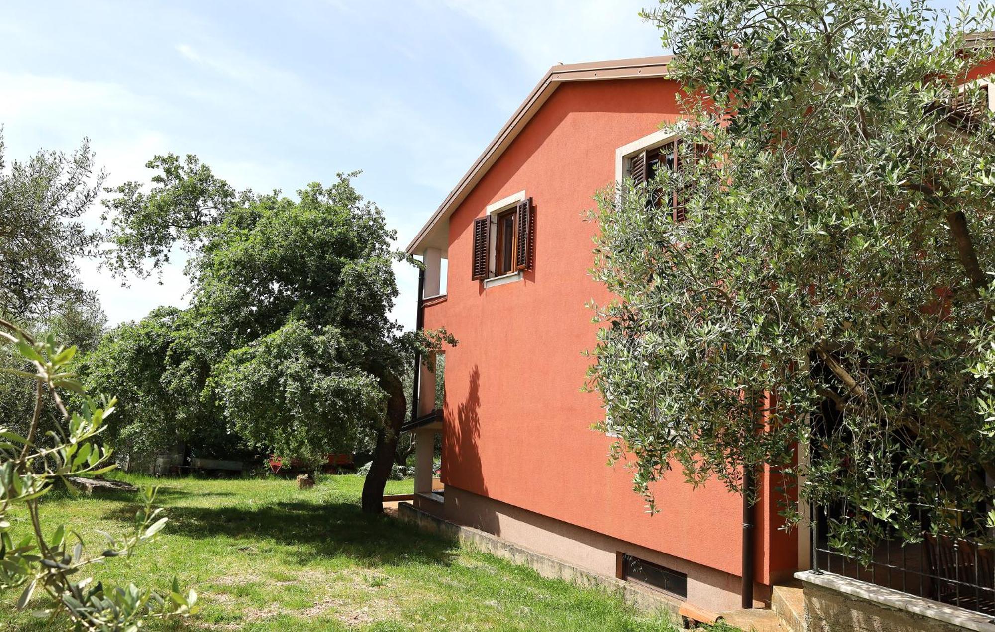 Apartment Zita With 1 Bedroom In Relaxing Surroundings Near Umag Umago Exterior foto