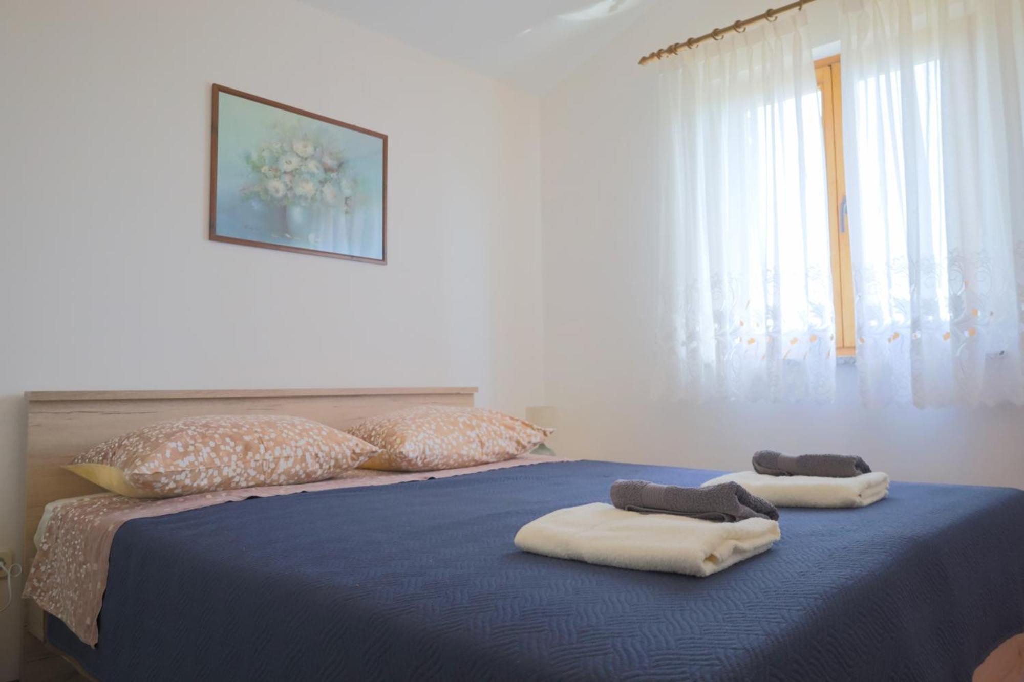 Apartment Zita With 1 Bedroom In Relaxing Surroundings Near Umag Umago Exterior foto